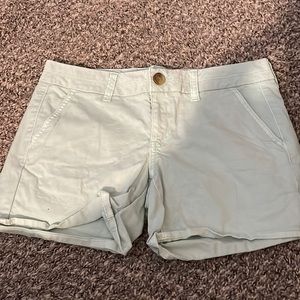 Size 4 mint color American eagle shorts.